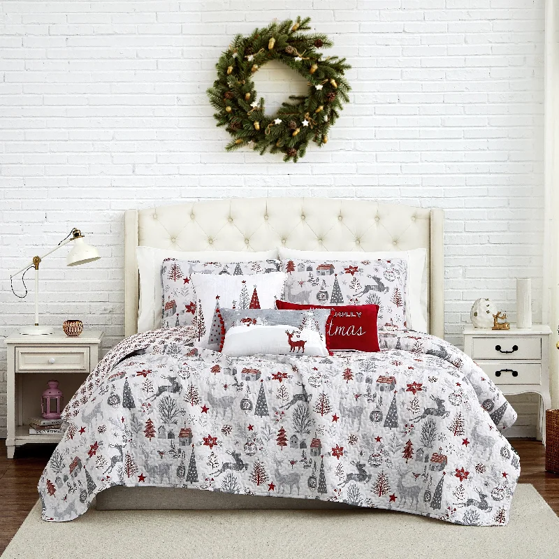 Holly Jolly Lane Oversized Reversable 6-Piece Quilt Set