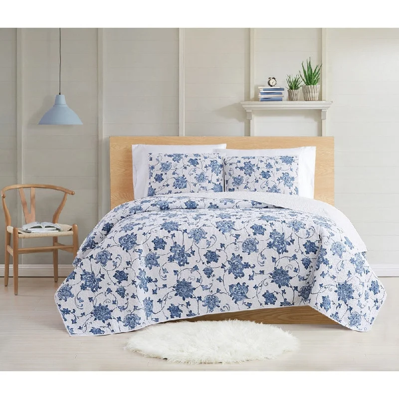 Cottage Classics Estate Bloom 3 Piece Quilt Set