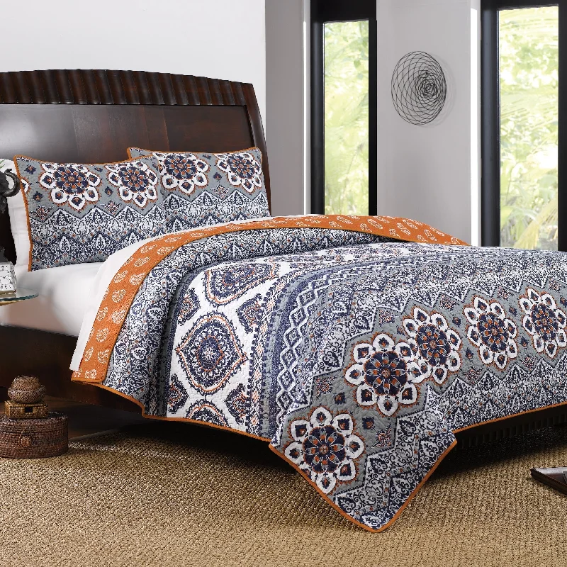 Greenland Home Fashions Medina 100% Cotton Reversible Paisley Quilt Set