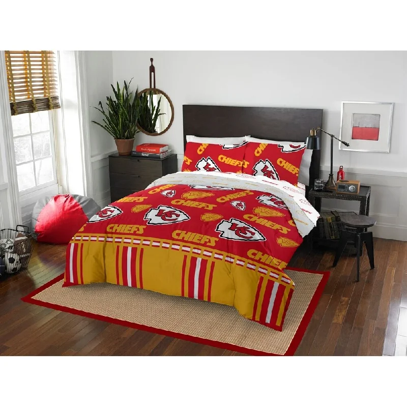 NFL 875 Kansas City Chiefs Queen Bed In a Bag Set