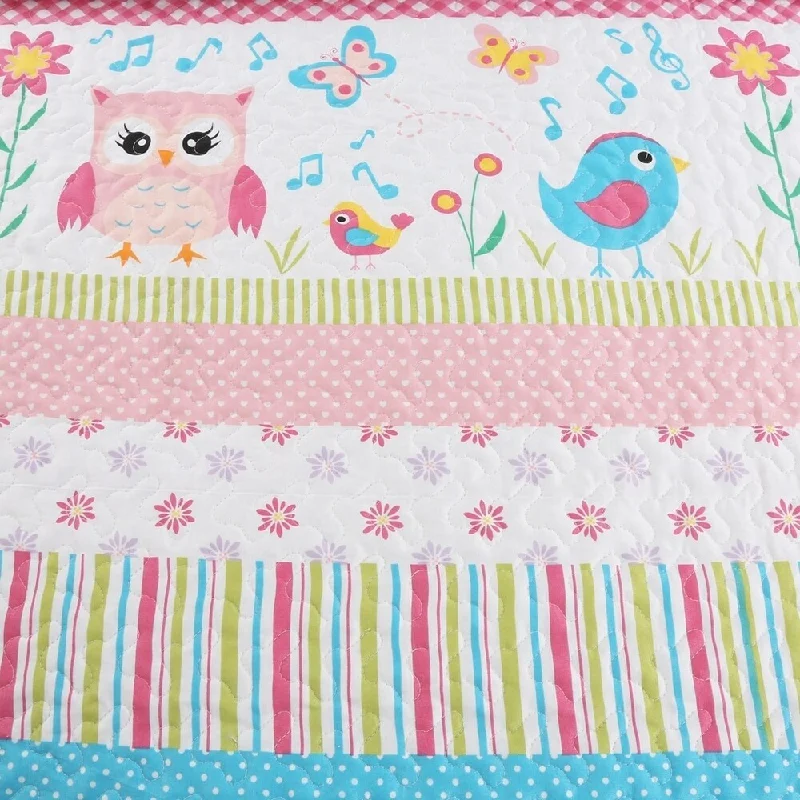 Porch & Den Dutton Bird and Stripe Kids Quilt Set