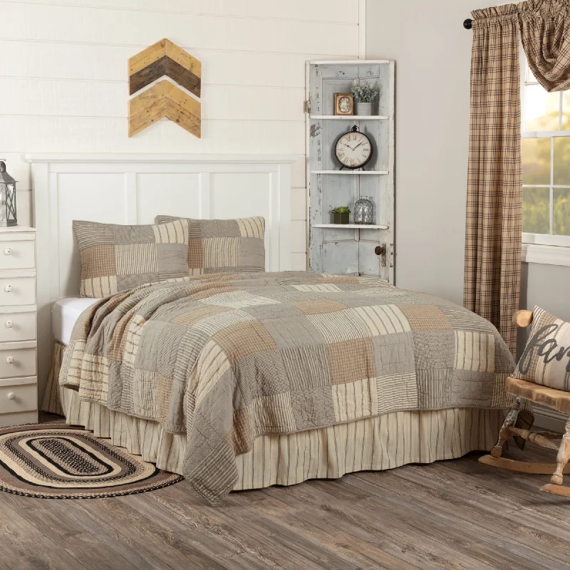 Sawyer Mill Quilt Set