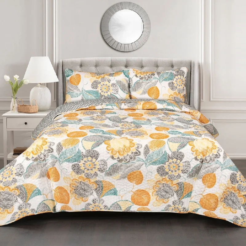 The Curated Nomad La Boheme 3-piece Floral Quilt Set