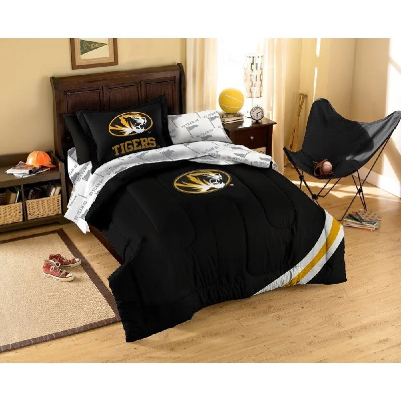 The Northwest Company University of Missouri Tigers 7-piece Bed in a Bag Set