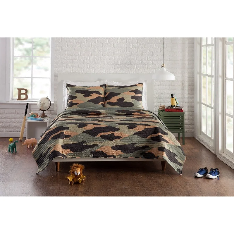 Urban Playground Covert Camo Quilt Set