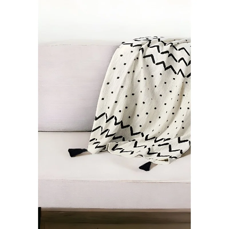 50" X 60" Black and White Woven Cotton Chevron Throw Blanket with Tassels