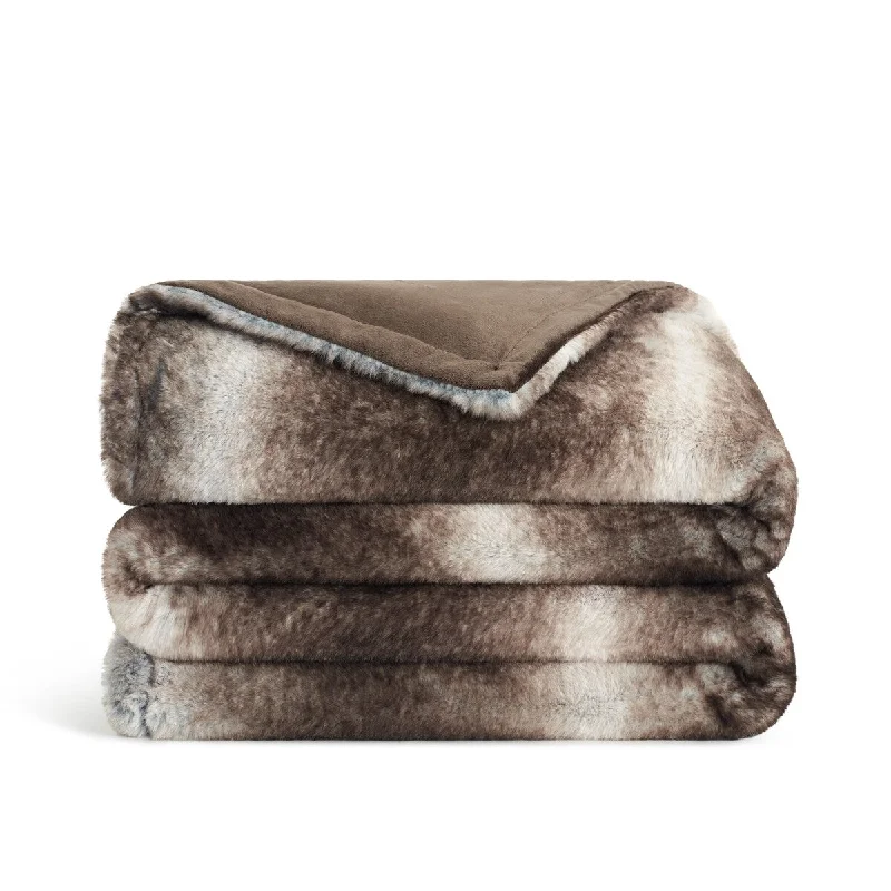 Aston & Arden Faux Fur Throw Blanket