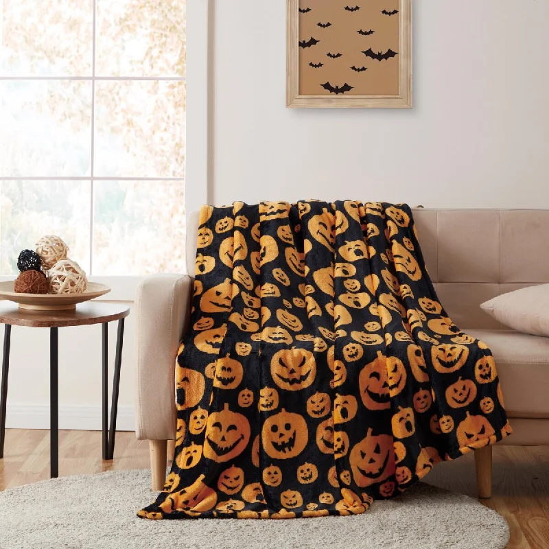 Jack O Lanterns Halloween Throw 50" x 70"